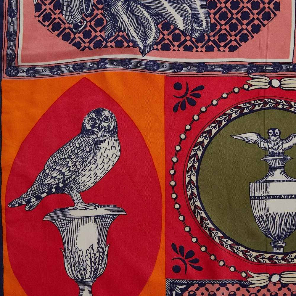 INOUI EDITIONS - bright illustrated large square silk scarf - NEW - Picture 3 of 4